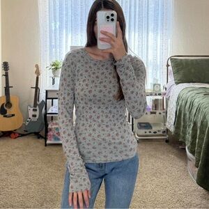 Comfy Longsleeve Elena Gilbert Floral Grey Top